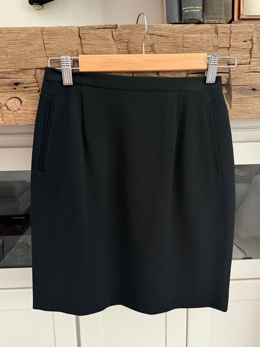 Garfield & Marks Black Ribbed Pencil Skirt Sz 2 Lined Career Workwear USA